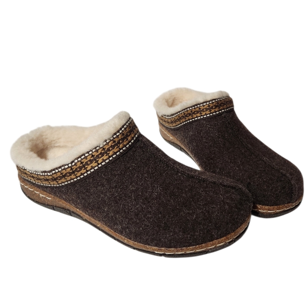 NEW Earth Origins Elya Dark Brown Clog Size 6